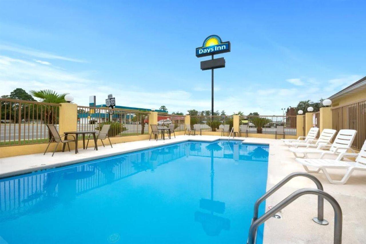 Days Inn By Wyndham Alma Luaran gambar